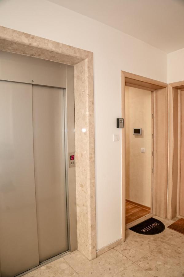 Miha Apartment Βελιγράδι Εξωτερικό φωτογραφία